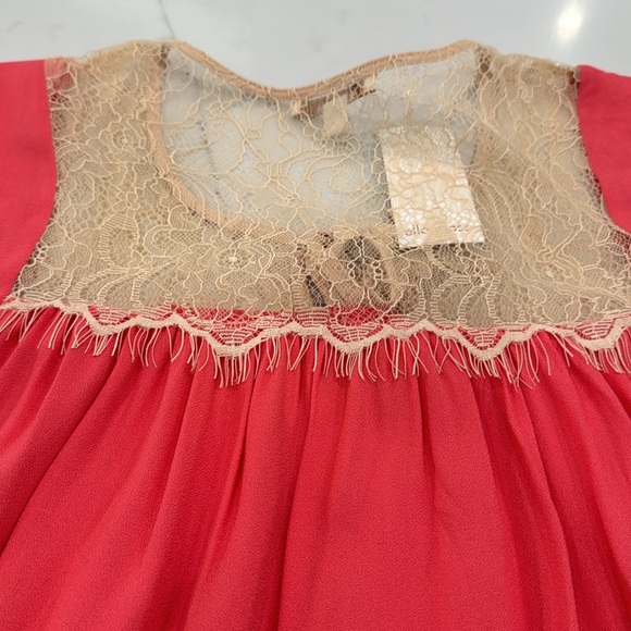 Ella Moss tank top in coral - Picture 4 of 5